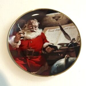 Franklin Mint Coca Cola 8" Plate "Making A List" 1994‎